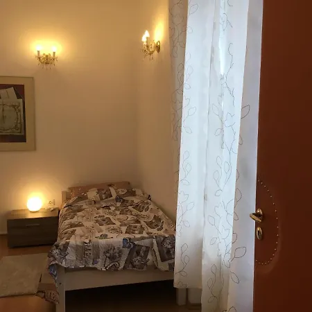 Ljubljana Rooms Han/Misafirhane